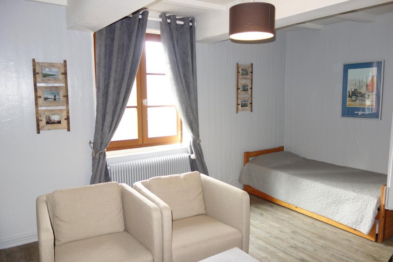 Boudin Cottage Honfleur Exterior photo